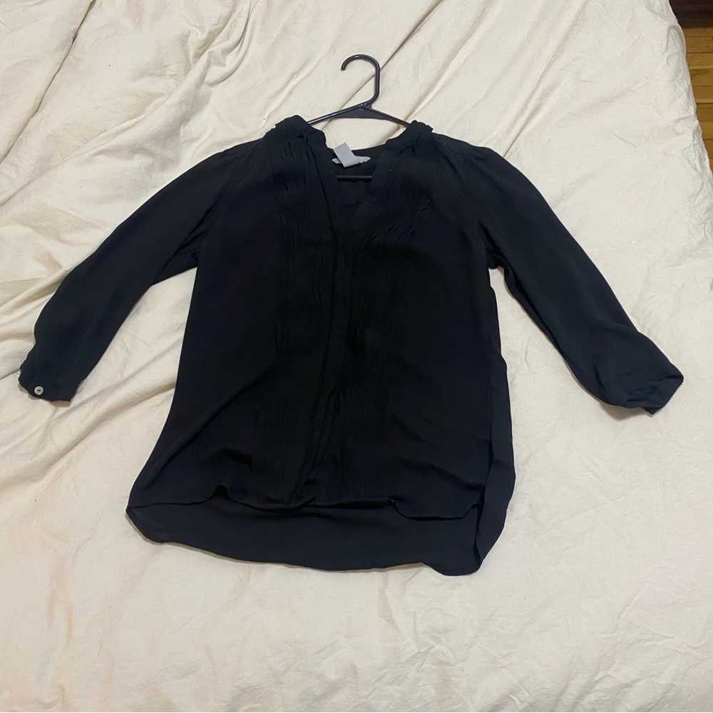 H&M business top